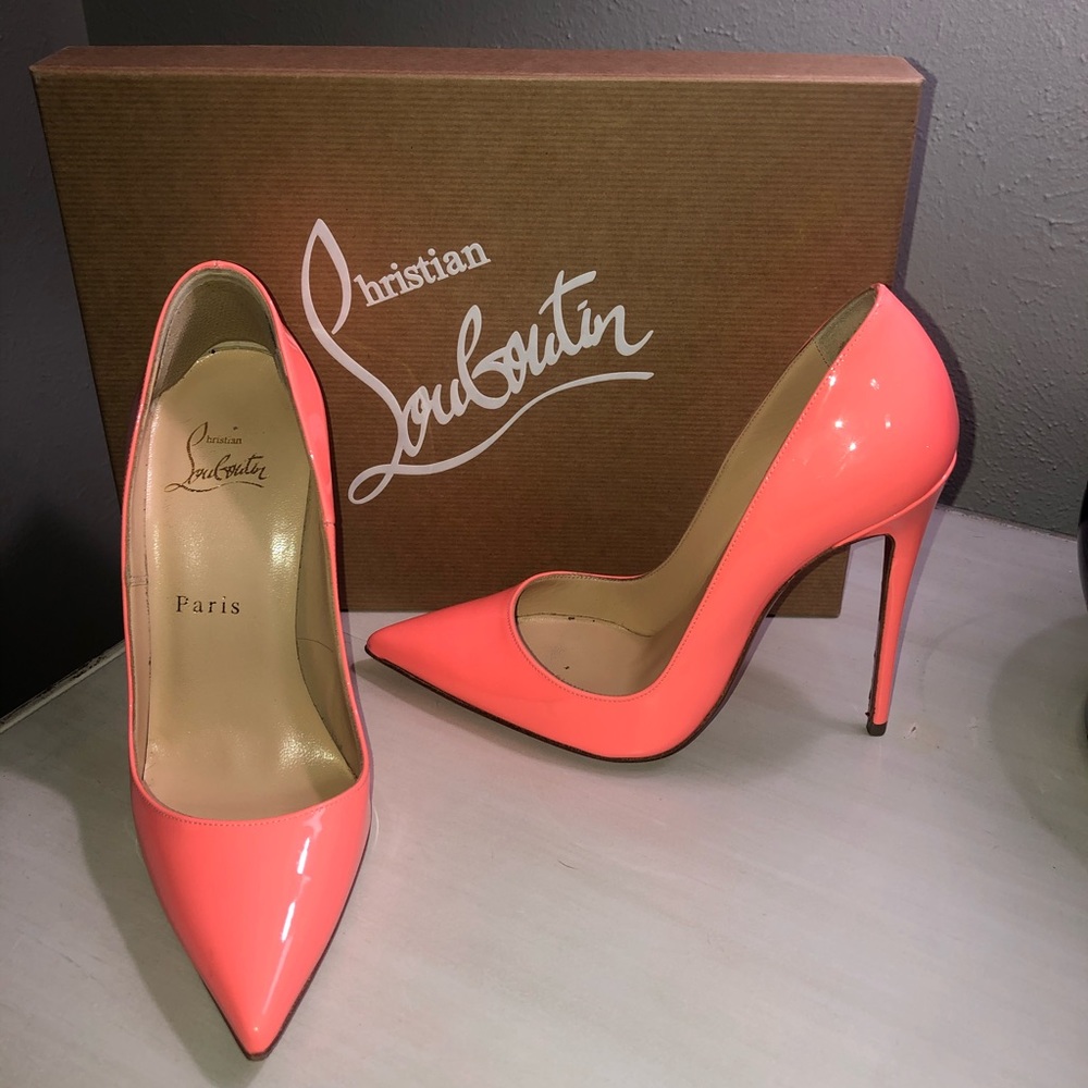 So Kate 120 patent in Flamingo